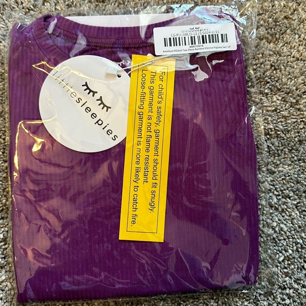 New Little Sleepies set